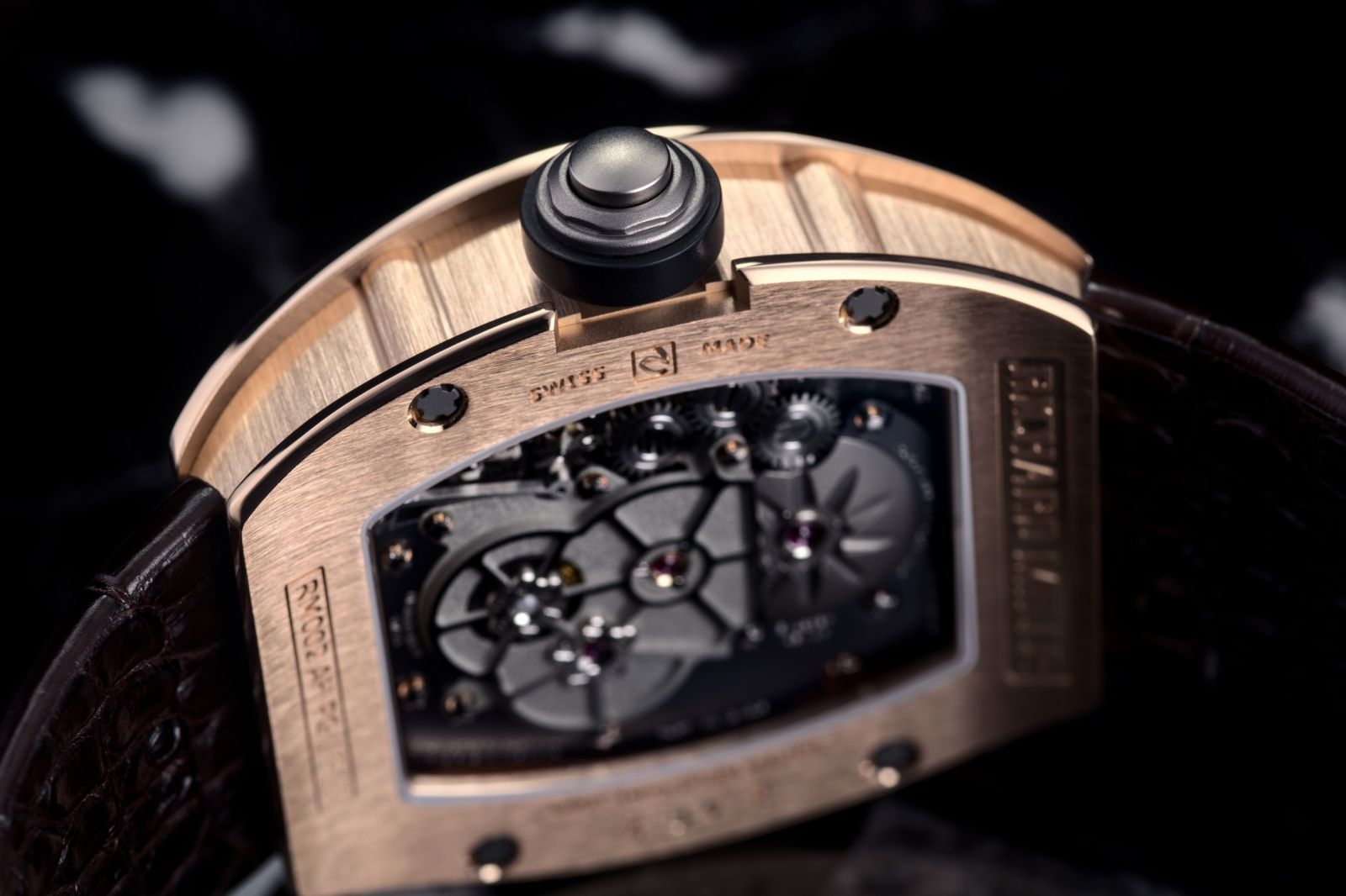 TA LUXURY WATCH